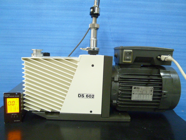 Varian  ロータリーポンプ DS 602