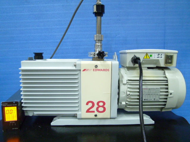 中古 Edwards E2M28 ﾛｰﾀﾘｰﾎﾟﾝﾌﾟ