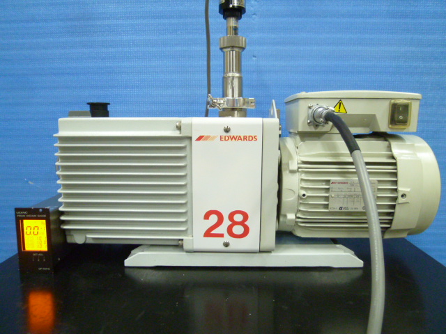 中古 Edwards E2M28 ﾛｰﾀﾘｰﾎﾟﾝﾌﾟ