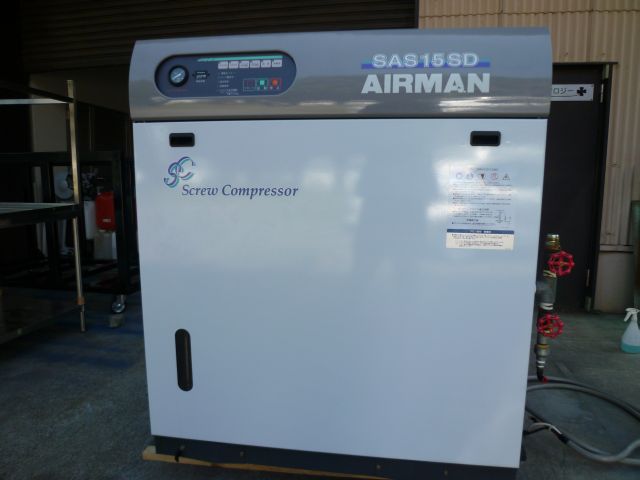 中古 AIRMAN スクリューコンプレッサー