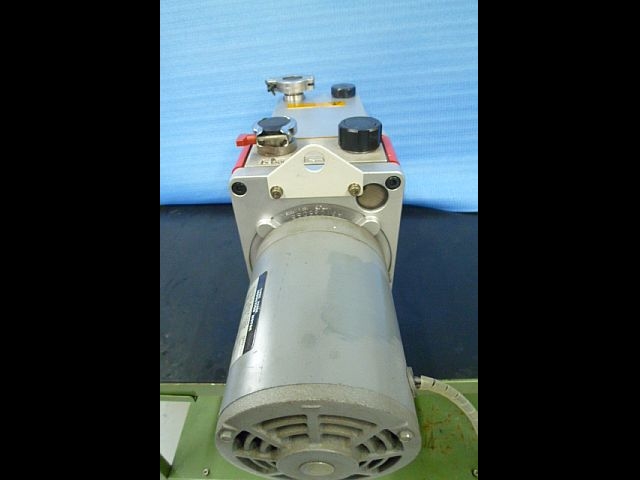 pump24 中古 Edwards ロータリーポンプ E2M18 S/N:06588 エドワーズ